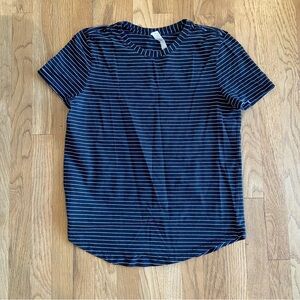 Womens black and white striped lululemon tshirt size 4